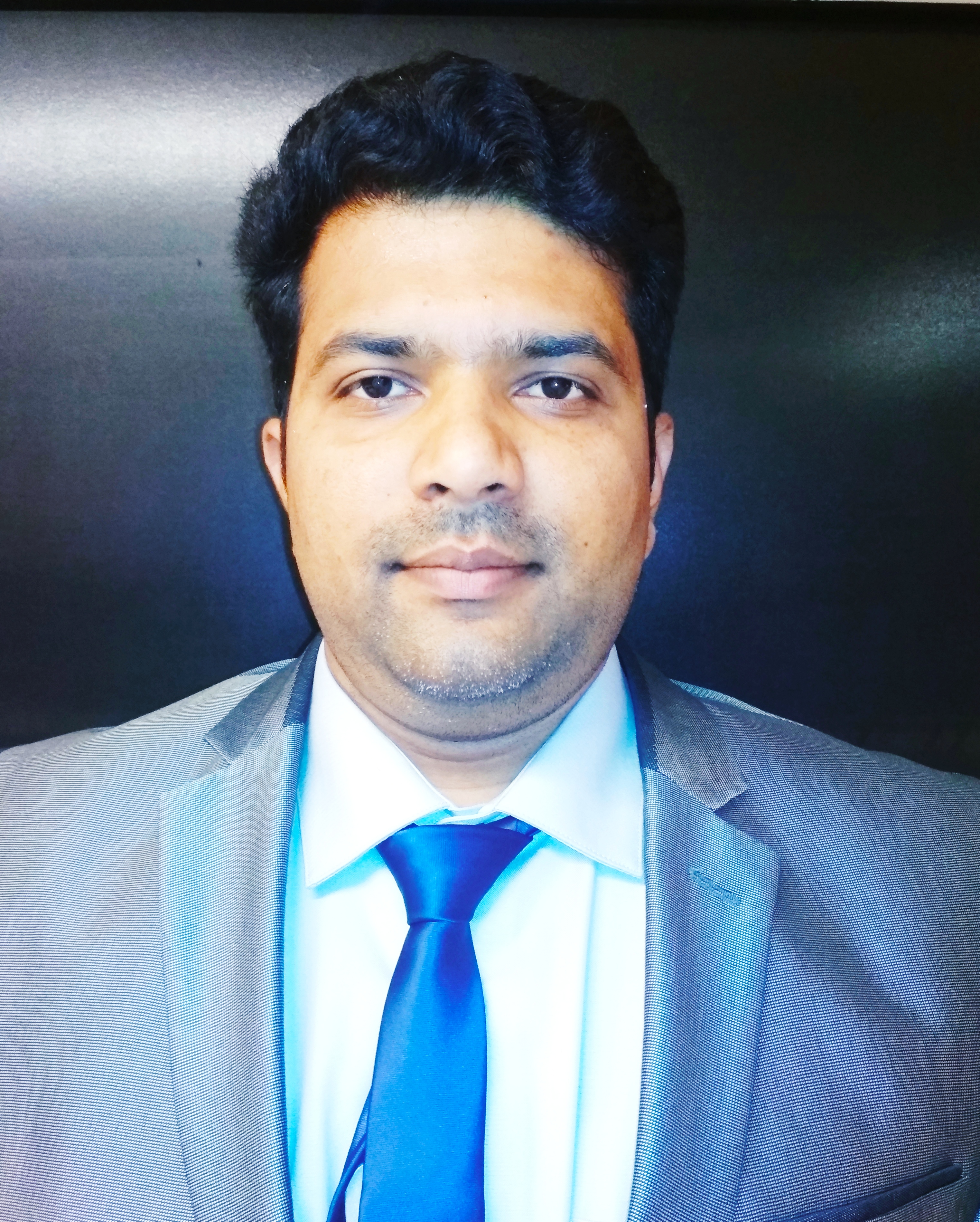 Dr. VENKATESH MANDALAPU